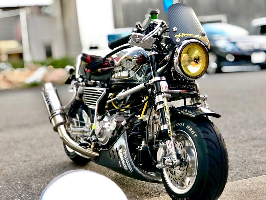 ４ミニはシャコタンが人気 しゃぼん玉 Shabondama